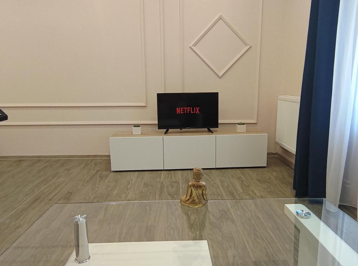 Lovely Apartment In The Heart Of The City Timişoara Eksteriør bilde